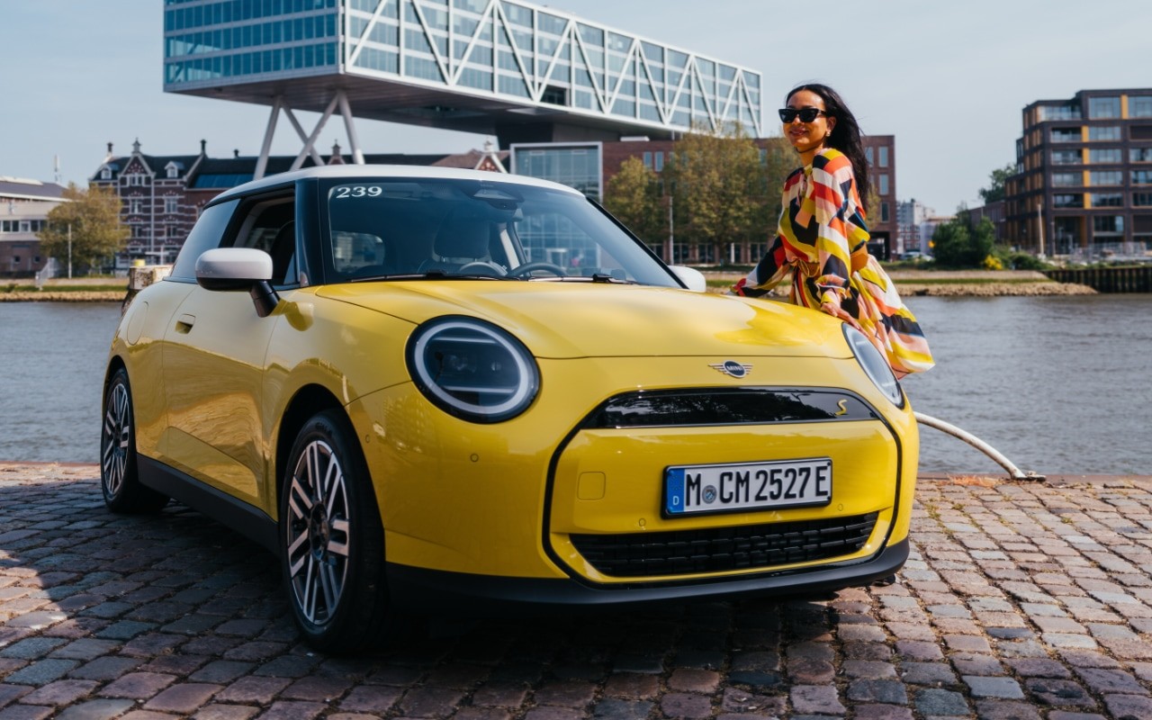 TÄISELEKTRILINE MINI COOPER SE 